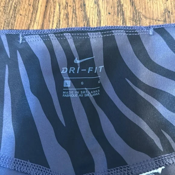Nike Dri-Fit Leggings Size Large - Picture 3 of 5